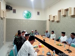 Penganut Aliran Hakikinya Hakiki di Makassar Bertobat dan Bersedia Dibina