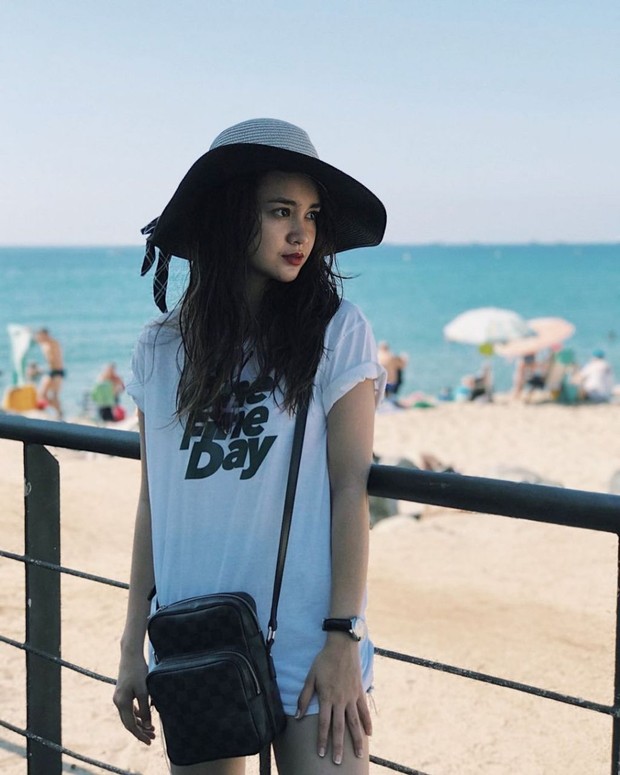 Michelle Ziudith dengan Casual Shirt dan Short Pants. Foto Instagram: michelleziu