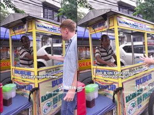 Keren! Penjual Bubur Kacang Ijo Gerobakan Ini Jago Bahasa Inggris
