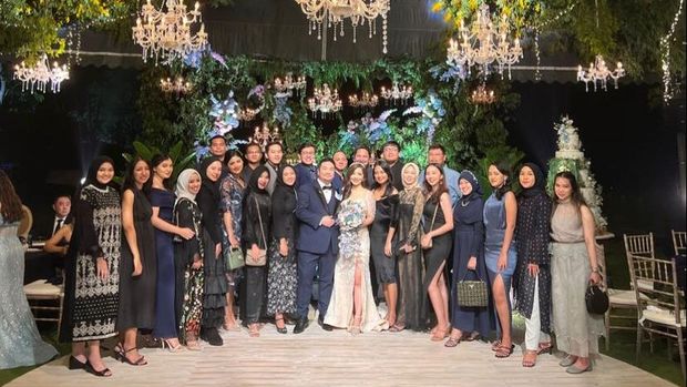 Pernikahan Nex Carlos dan Vienesca Laurencia