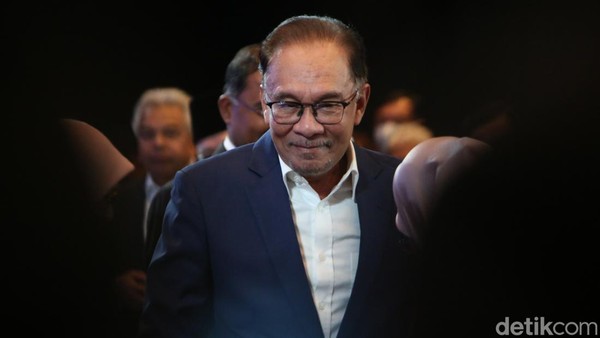 Anwar Ibrahim datang ke CT Corp Leadership Forum