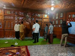 Polisi Kembali Geledah Ponpes di Jember Terkait Dugaan Pencabulan Santri