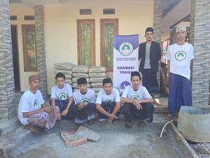 Relawan Santri Dukung Ganjar Bantu Pembangunan Ponpes di Banten