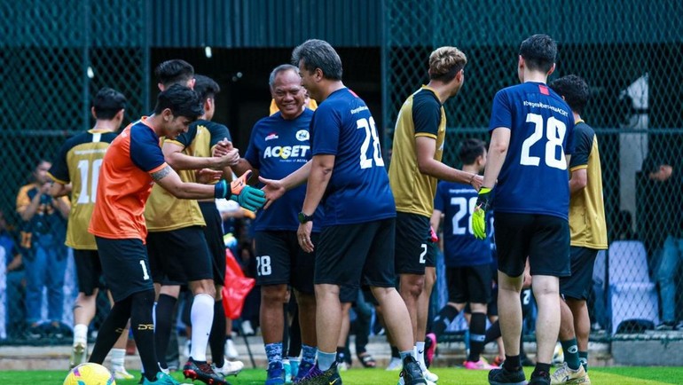 Mini soccer yang tengah digandrungi ini memunculkan banyak turnamen lintas usia hingga profesi. Salah satunya ACSET merayakan HUT ke-28, menggelar turnamen mini soccer, di Jakarta. Hari jadi ini juga menjadi momentum bagi ACSET untuk melanjutkan fokus utama yakni membangun rasa percaya dan hubungan kerjasama yang erat dengan para pelanggannya. 