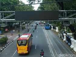 Mobil Listrik di Jalan Berbayar Elektronik Tidak Seistimewa Ganjil Genap?