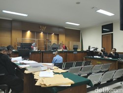 Terdakwa Korupsi Revitalisasi Sentra IKM Kota Serang Akui Terima Fee 2%