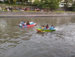 Menjajal Serunya Naik Boat Tampan di Taman Pancing Denpasar