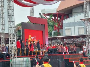 Mahfud, Budi Gunawan hingga Hendropriyono Hadiri HUT ke-50 PDIP