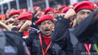 Aksi Semangat Satgas Cakra Buana di HUT PDIP ke-50