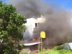 Viral Asap Hitam di Tibubeneng, Ternyata Bedeng Proyek Terbakar