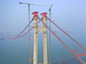 China Bakal Punya Jembatan Gantung Terbesar Kedua di Dunia