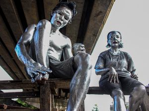 Pakar UGM: Bahaya Cairan yang Dipakai Manusia Silver Tak Cuma Dirasakan Pemakai Pakar UGM: Bahaya Cairan yang Dipakai Manusia Silver Tak Cuma Dirasakan Pemakai