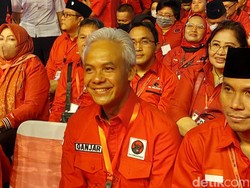 Upaya Ganjar Redam Teriakan Presiden di HUT PDIP