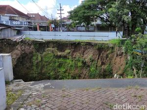 8 Bulan Ambrol, Jembatan Lembah Dieng Kota Malang Belum Juga Diperbaiki