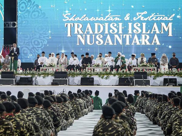Momen Jokowi Hadiri Festival Tradisi Islam Nusantara