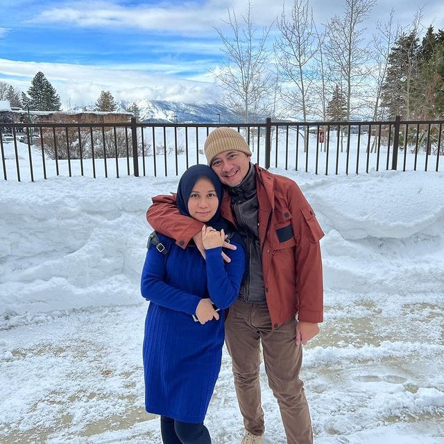 Keluarga Ivan Fadilla dan Istri Baru