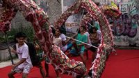 Melihat Sesi Latihan Tari Naga Jelang Tahun Baru Imlek di Bogor