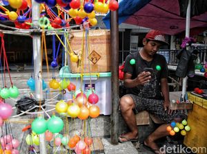Latto-latto Menyenangkan Namun Berbahaya? Ini Kata Disdik DKI Latto-latto Menyenangkan Namun Berbahaya? Ini Kata Disdik DKI