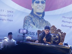 Mak Ganjar Hadiri Ceramah Kebangsaan Gus Miftah di Palangka Raya