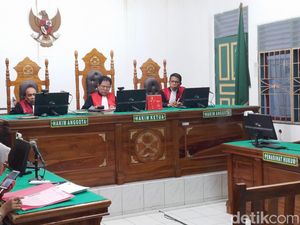 Youtuber Medan Rudi Simamora Jalani Sidang Perdana Penistaan Agama