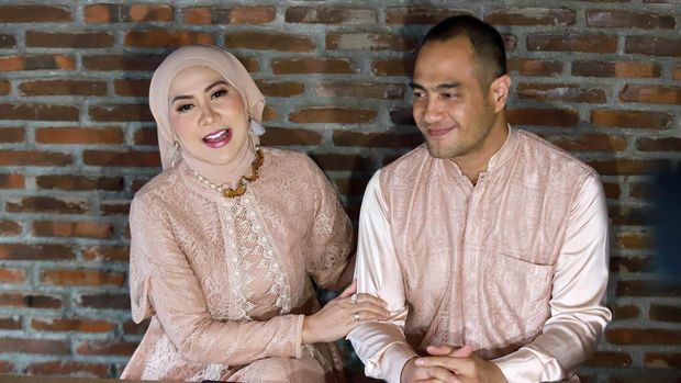 Venna Melinda dan Ferry Irawan