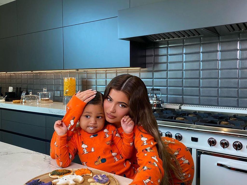 10 Makanan Kreasi Anak Keluarga Kardashian, North hingga Stormi