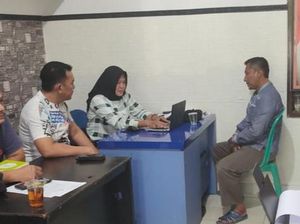 Pemilik Ponpes yang Cabuli Santriwati di Lampung Menyerahkan Diri Pemilik Ponpes yang Cabuli Santriwati di Lampung Menyerahkan Diri