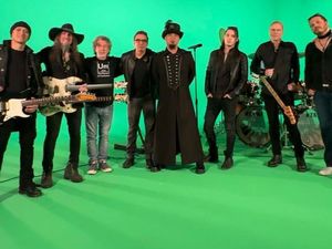 Ahmad Dhani Bikin Video Musik Bareng Mantan Personel Dream Theater hingga Mr. Big Ahmad Dhani Bikin Video Musik Bareng Mantan Personel Dream Theater hingga Mr. Big