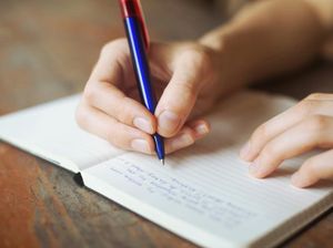 8 Contoh Teks Narasi Bahasa Jawa Lengkap dengan Ciri dan Strukturnya 8 Contoh Teks Narasi Bahasa Jawa Lengkap dengan Ciri dan Strukturnya