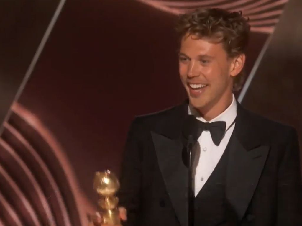 Austin Butler Disebut Sulit Lepas Aksen Elvis Austin Butler Disebut Sulit Lepas Aksen Elvis