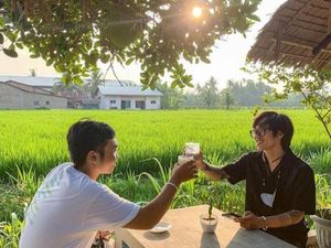 5 Rekomendasi Tempat Ngopi di Sekitar Medan dengan Pemandangan Sawah 5 Rekomendasi Tempat Ngopi di Sekitar Medan dengan Pemandangan Sawah