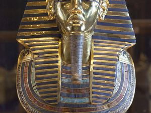 10 Artefak Kuno yang Memiliki Fakta Mengagumkan, Udah Tau Belum?