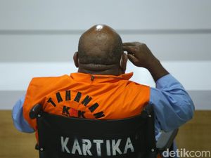 KPK Jelaskan soal Ketua DPRD Tolikara Dampingi Lukas Enembe Saat Ditangkap KPK Jelaskan soal Ketua DPRD Tolikara Dampingi Lukas Enembe Saat Ditangkap