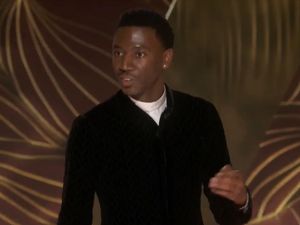 Kenalan dengan Jerrod Carmichael, Host Golden Globe Awards 2023