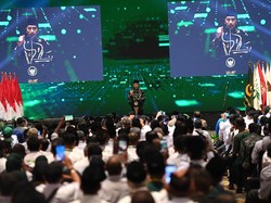 Momen Jokowi Sengaja Batuk untuk Balas Yusril soal Pemimpin Kurus Kering