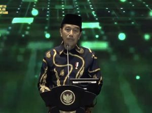 Pesan Jokowi Jelang Pemilu: Menanglah dengan Cara yang Intelek Pesan Jokowi Jelang Pemilu: Menanglah dengan Cara yang Intelek