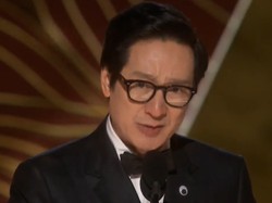 Ke Huy Quan Best Supporting Actor-Motion Picture Golden Globe