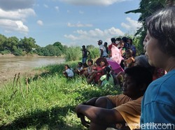 Pencarian Anak Tercebur ke Bengawan Solo Bojonegoro Diperluas hingga 10 Km