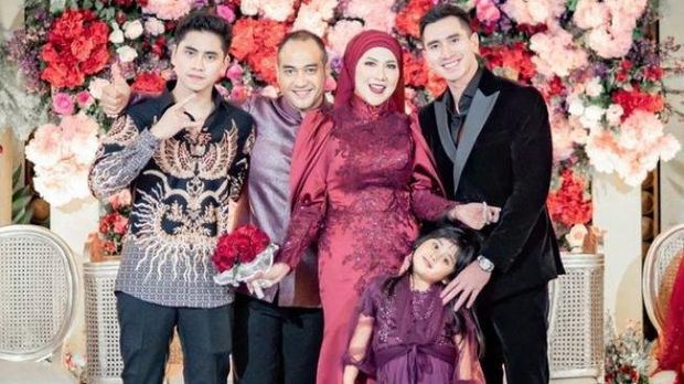 Keluarga Venna Melinda