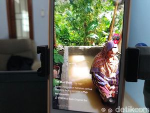 Heboh Fenomena Live Mandi Lumpur di TikTok, Ini Bahaya Ngemis Online Heboh Fenomena Live Mandi Lumpur di TikTok, Ini Bahaya Ngemis Online