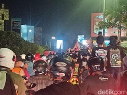 Rombongan Pesilat Terpantau Konvoi di Sidoarjo Malam Ini