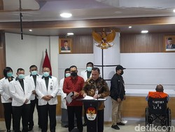 Pengacara Lukas Enembe Minta Kliennya Jangan Difitnah soal Mau Kabur dari RI