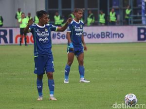 Diundur! Laga Persib vs Bhayangkara Jadi Digelar 16 Januari Diundur! Laga Persib vs Bhayangkara Jadi Digelar 16 Januari