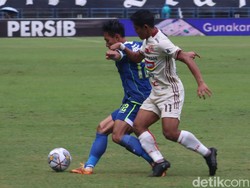 Laga Persib Vs Persija yang Dua Kali Ditunda