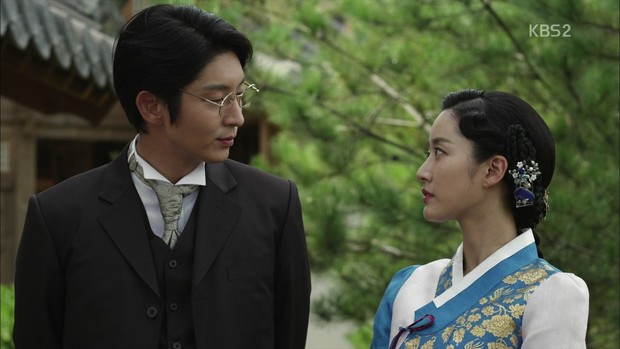 Lee Joon Gi dalam Gunman in Joseon