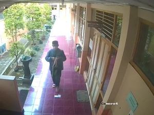 Nyamar Jadi Murid Baru, Maling Ini Gondol Motor di SMAN 1 Wates Nyamar Jadi Murid Baru, Maling Ini Gondol Motor di SMAN 1 Wates