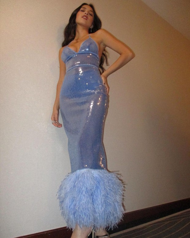 Olivia Rodrigo dengan mermaid dress/Sumber: IG @oliviarodrigo Olivia Rodrigo dengan mermaid dress/Sumber: IG @oliviarodrigo