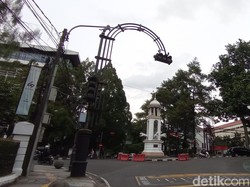 Duh! Lampu Penyeberangan Orang di Bandung Rusak