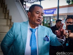 Hari Ini Hotman Paris Kawal Pemeriksaan KDRT Venna Melinda di Polda Jatim