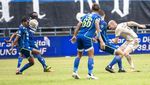 Momen Maung Bandung Terkam Macan Kemayoran